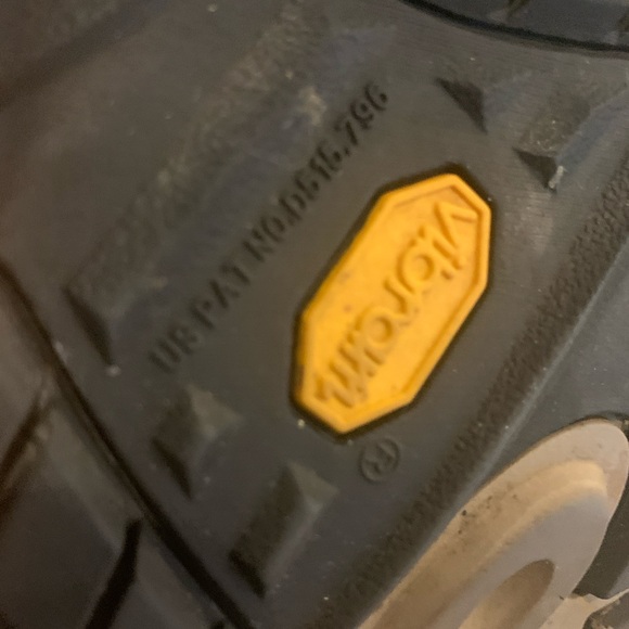 Merrell Men's Moab Hiking Shoes - Picture 8 of 8